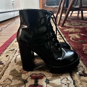 High Heeled Boots